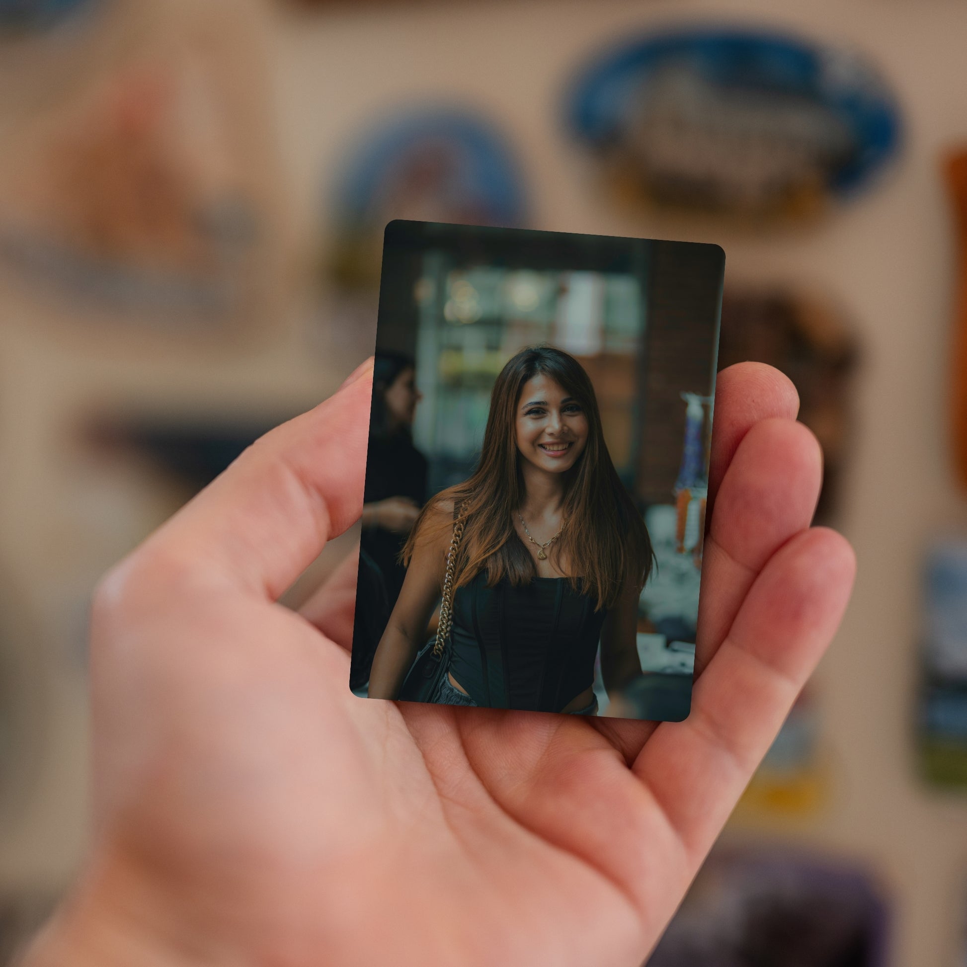 Handheld custom photo magnet from Dream Builder bundle.